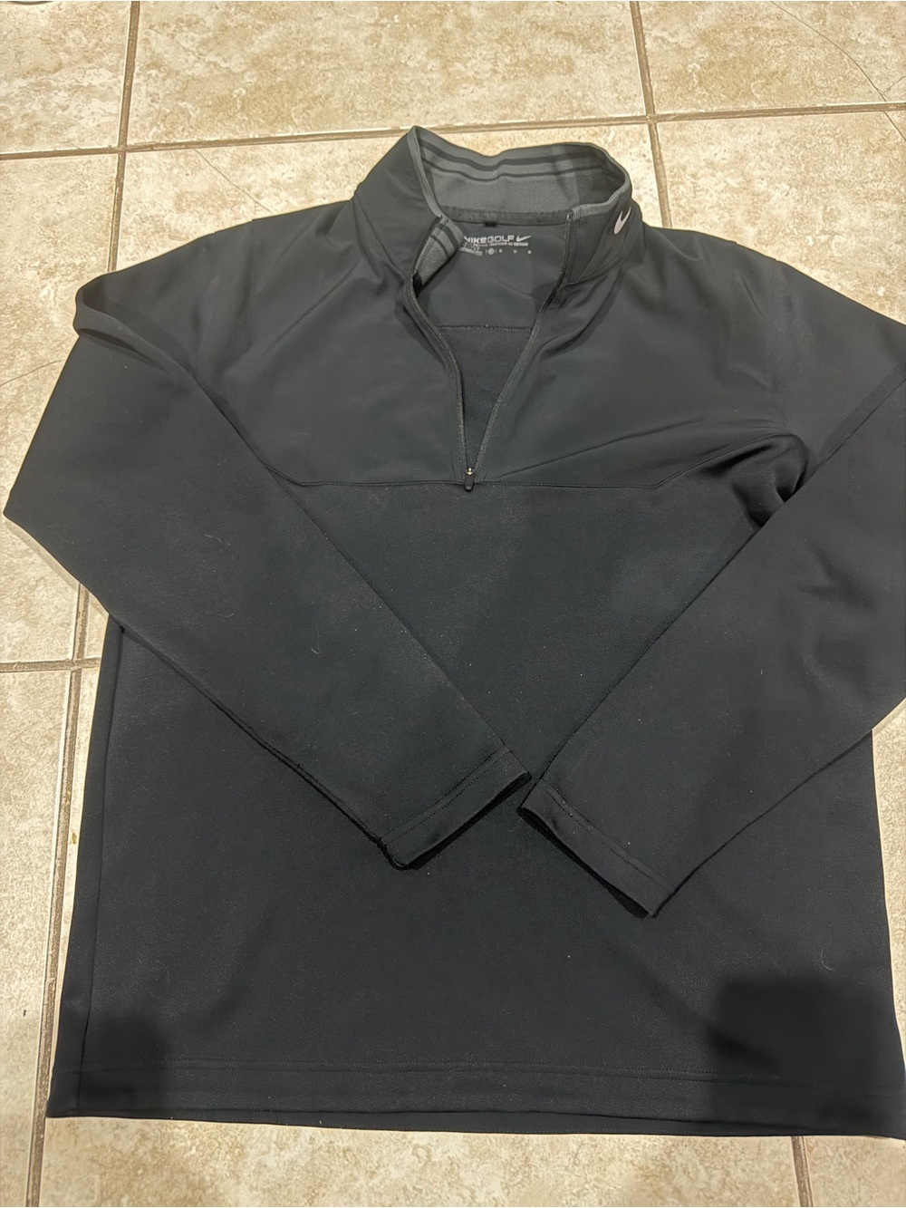 Nike Men's Black Half-Zip Performance Pullover